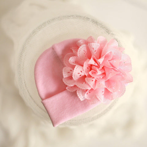 'Eyelet' Flower Pink Baby Hat // Pink