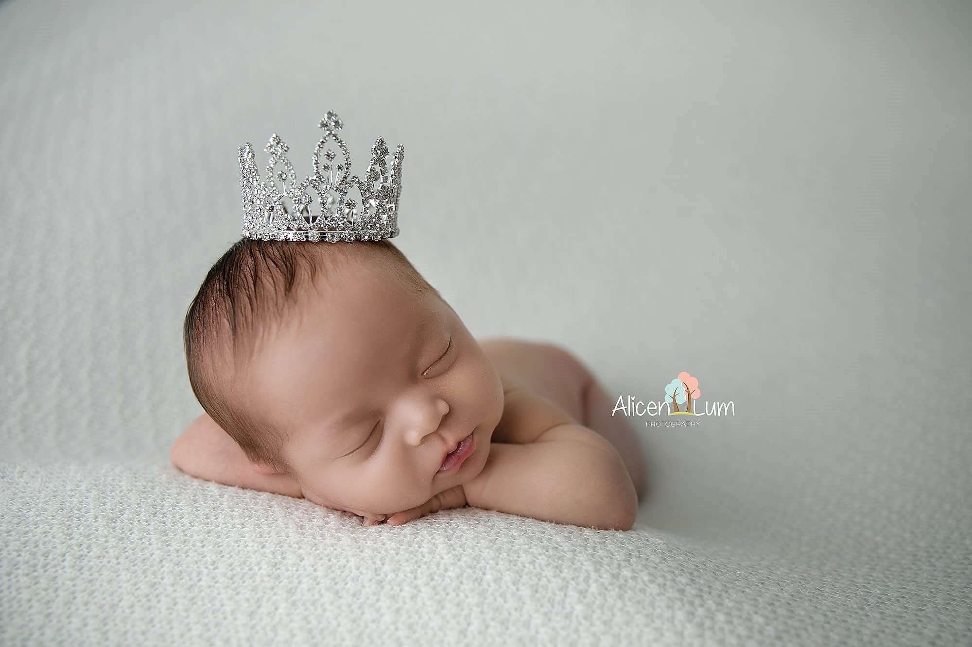 Rhinestone Mini Crown // Princess Aisha - White-Mini Crowns-UniqueKidz